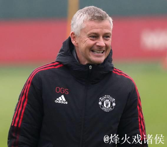 索尔斯克亚谈02年欧冠半决赛：那次绝佳机会我没把握住